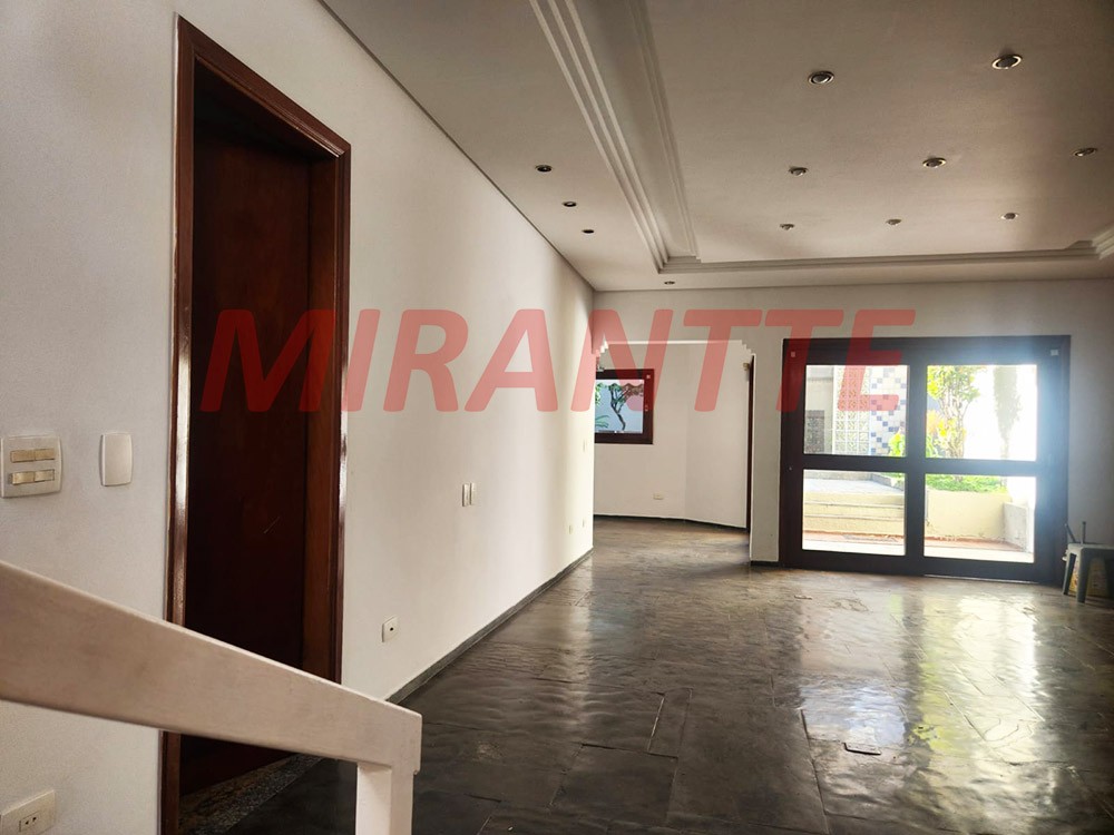Sobrado de 311m² com 3 quartos em Jardim França