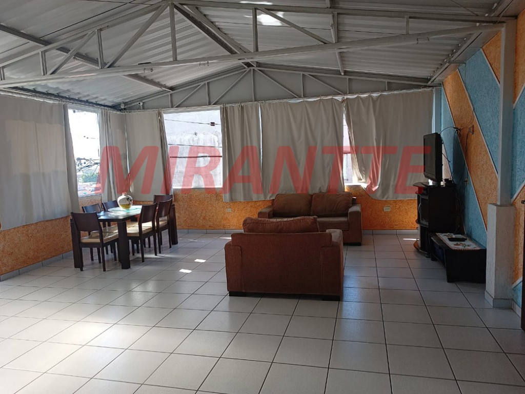 Sobrado de 230m² com 4 quartos em Vila Medeiros