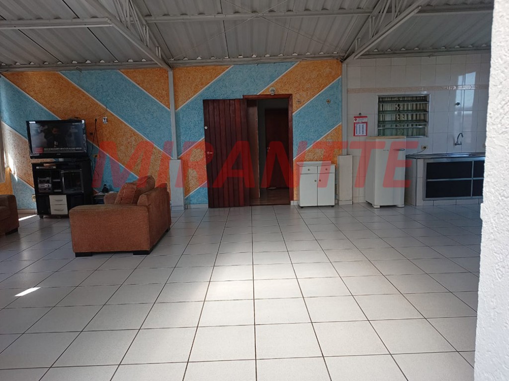 Sobrado de 230m² com 4 quartos em Vila Medeiros