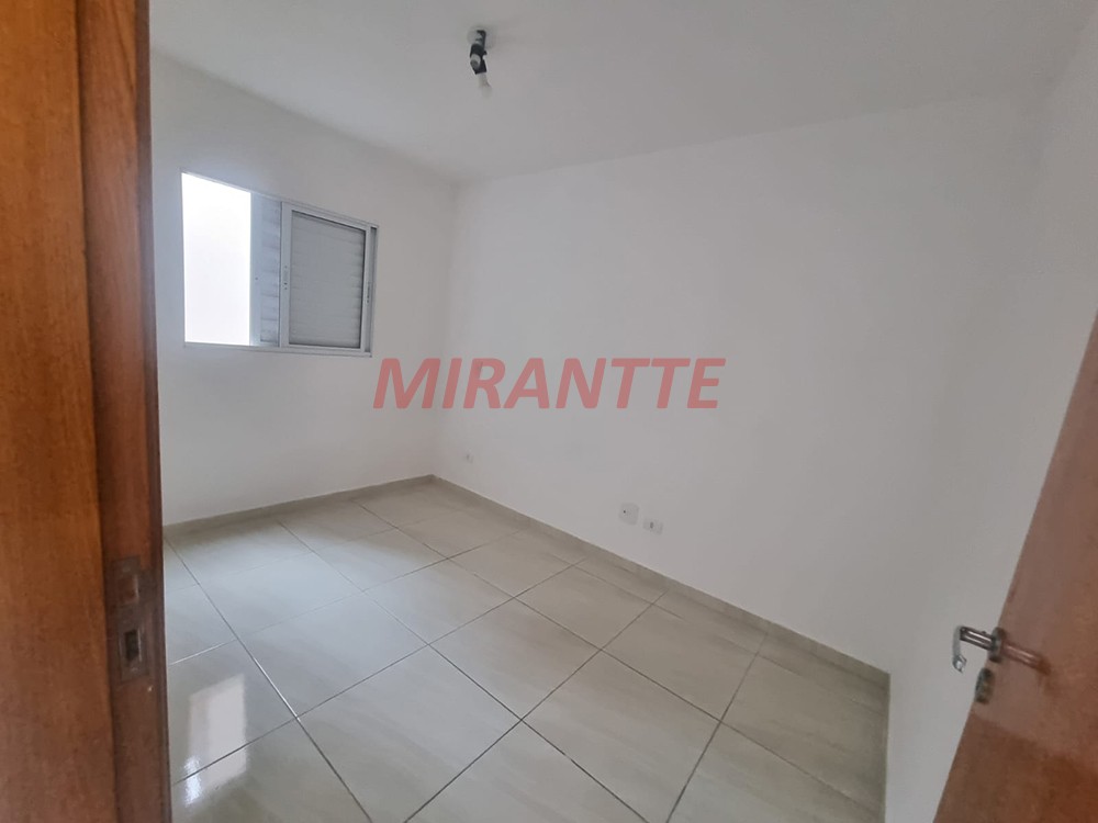 Apartamento de 44m² com 2 quartos em Vila Gustavo
