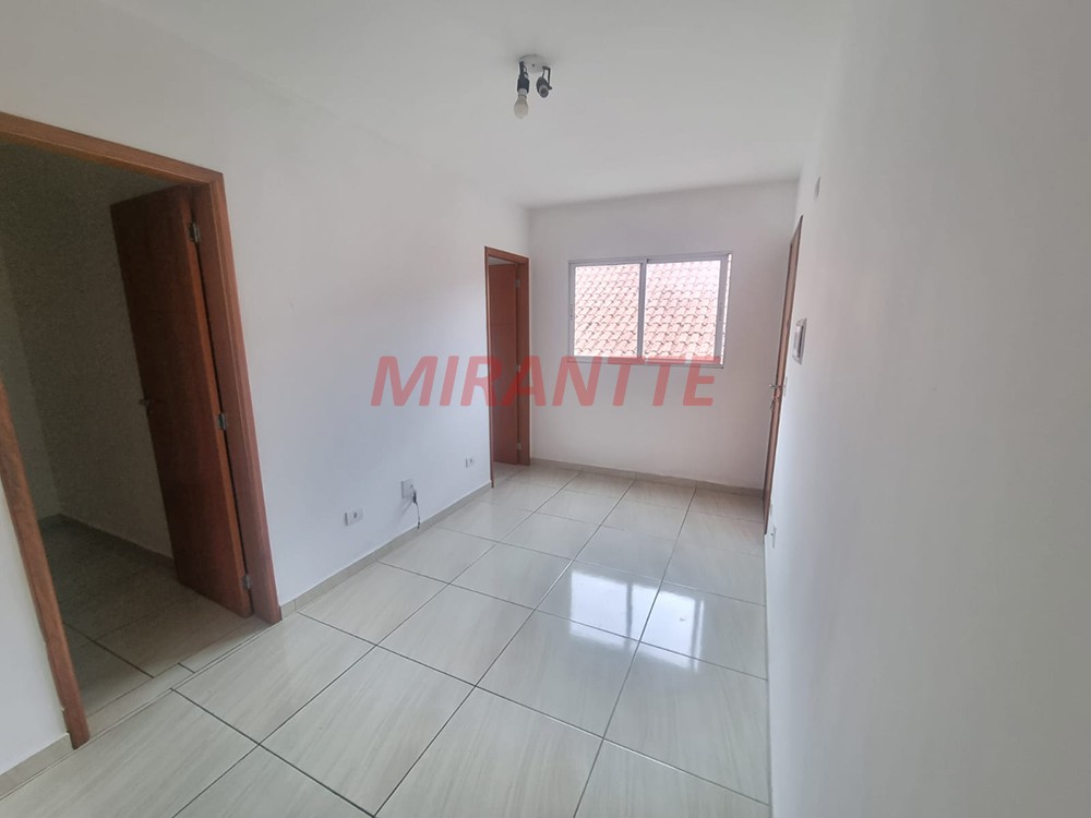Apartamento de 44m² com 2 quartos em Vila Gustavo