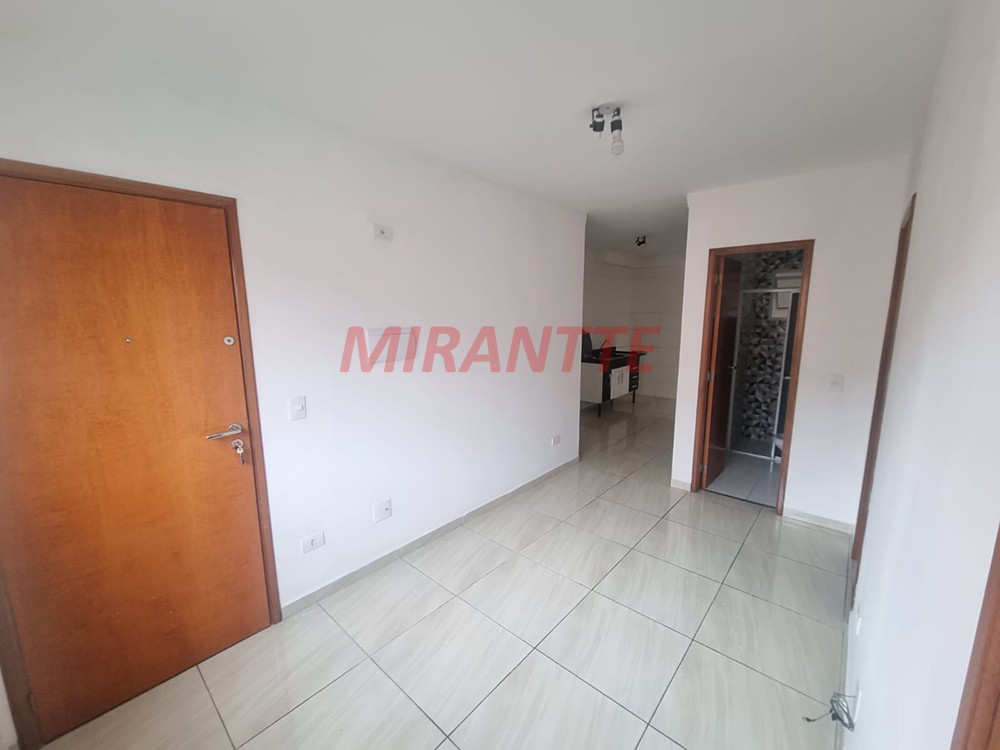 Apartamento de 44m² com 2 quartos em Vila Gustavo