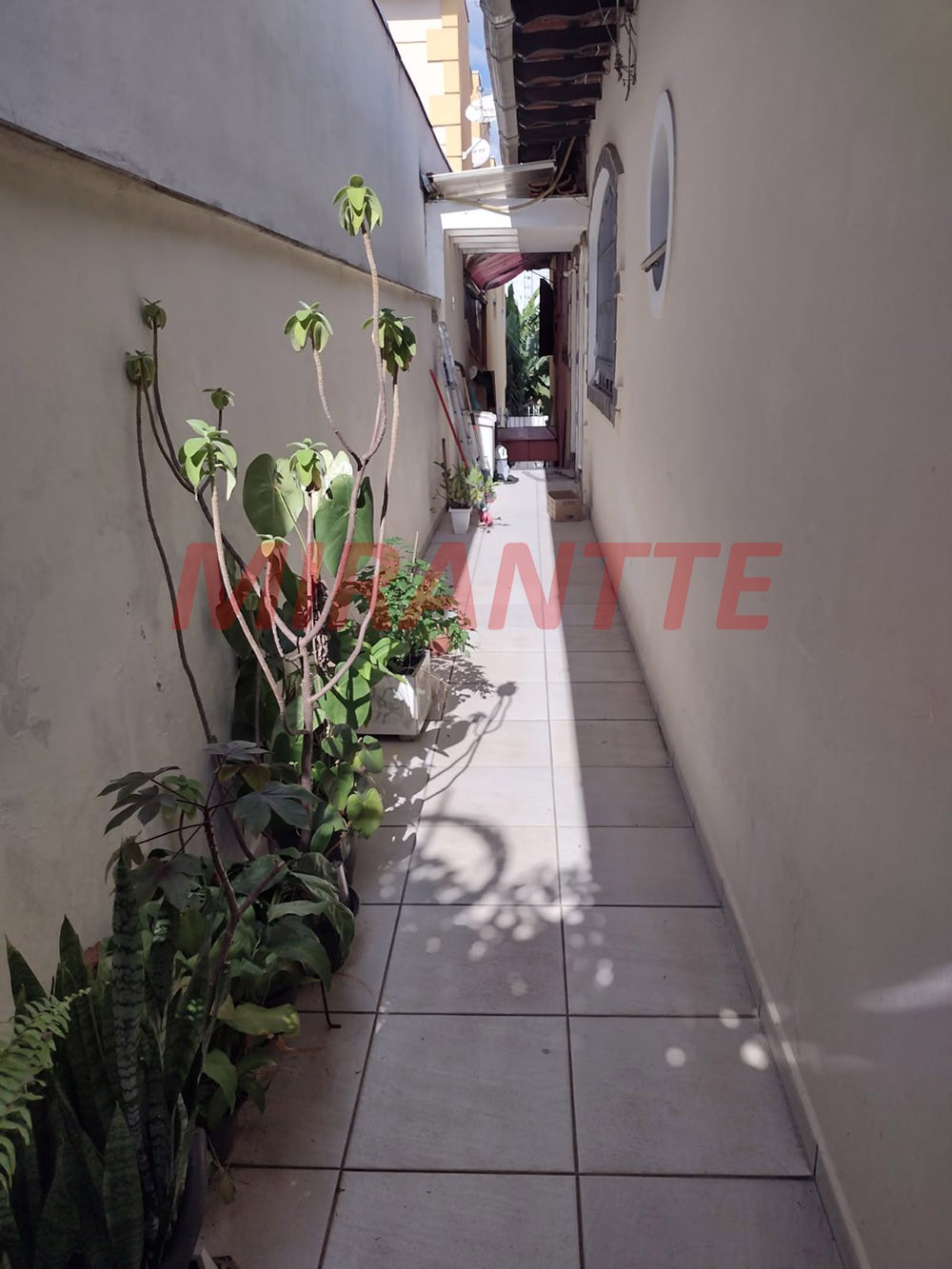 Casa terrea de 240m² com 4 quartos em Vila Mazzei
