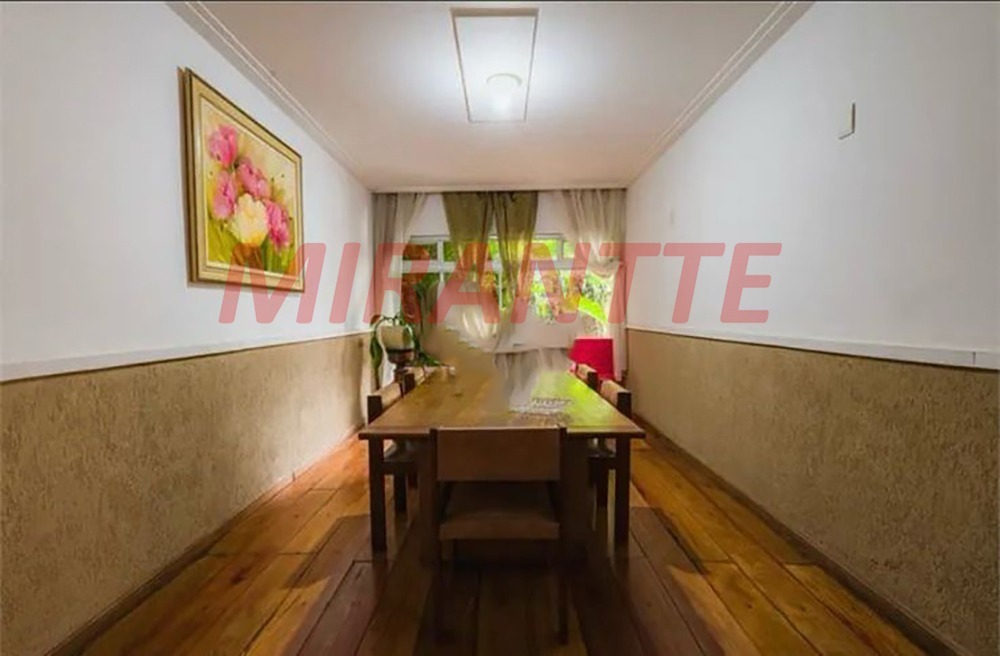 Sobrado de 422m² com 4 quartos em Vila Rosália