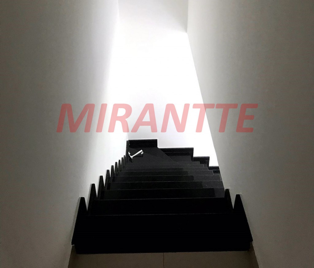 Cond. fechado de 60m² com 2 quartos em Vila Vitório Mazzei