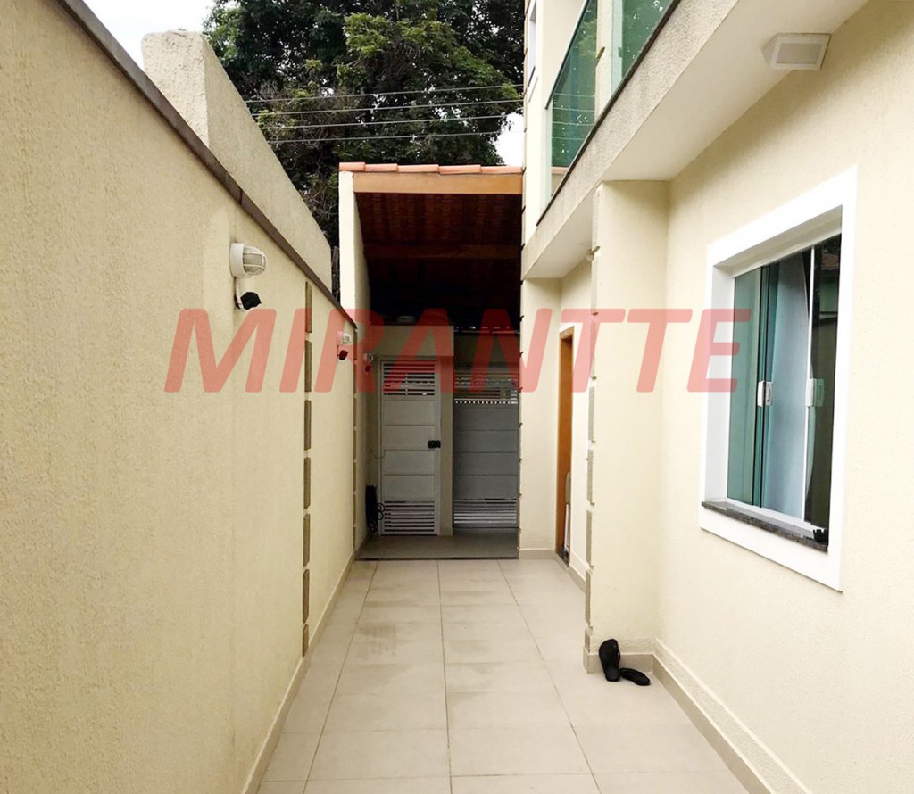 Cond. fechado de 60m² com 2 quartos em Vila Vitório Mazzei