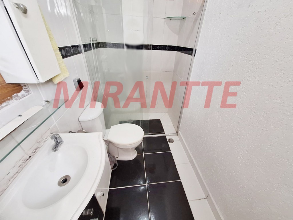Sobrado de 200m² com 8 quartos em Vila Ede