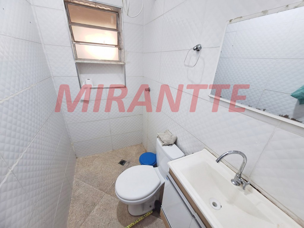 Sobrado de 200m² com 8 quartos em Vila Ede