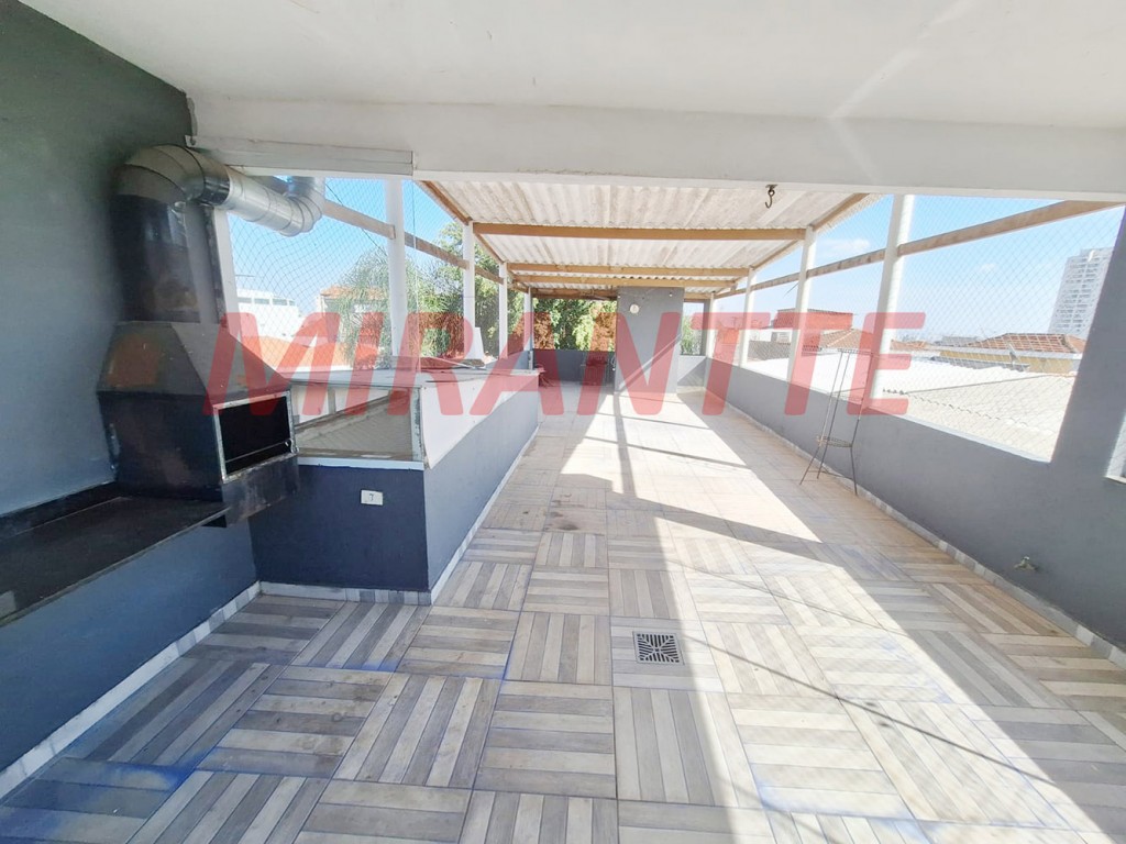 Sobrado de 200m² com 8 quartos em Vila Ede