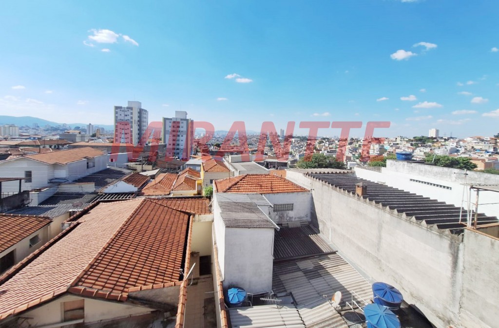 Sobrado de 200m² com 8 quartos em Vila Ede