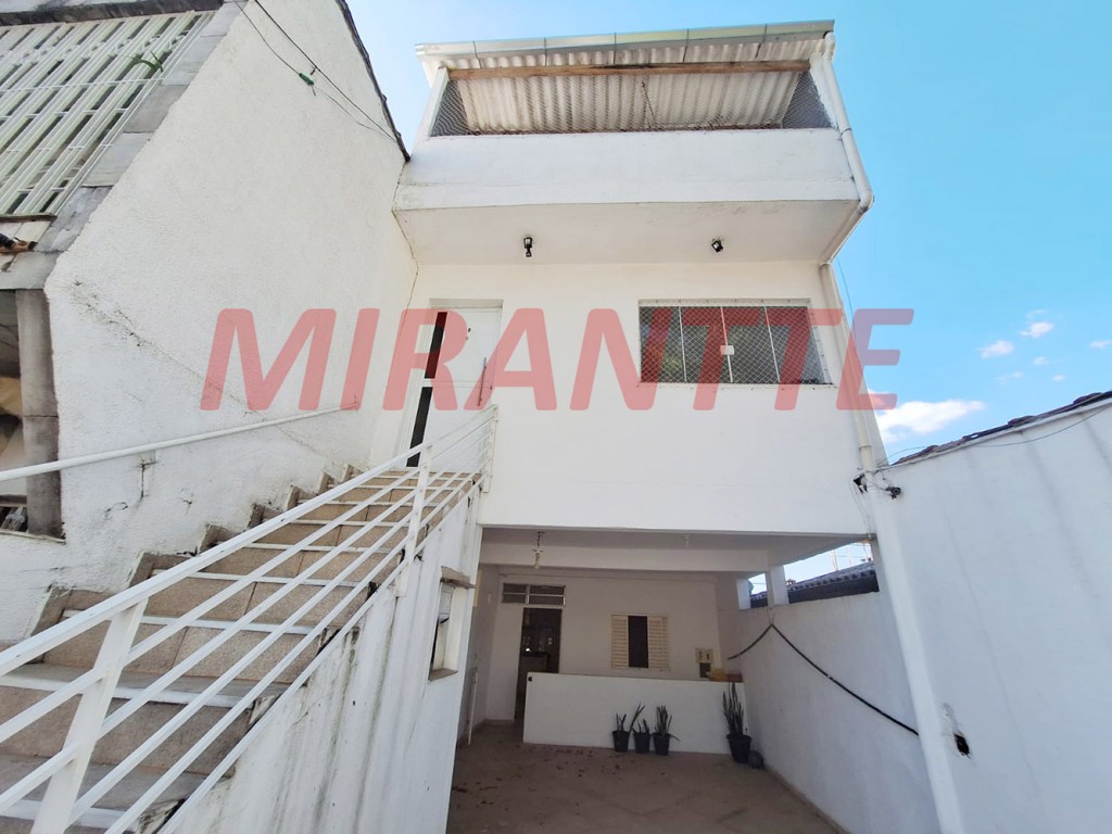 Sobrado de 200m² com 8 quartos em Vila Ede