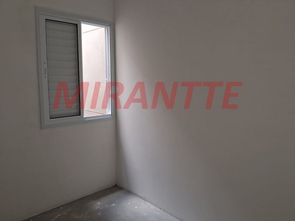 Sobrado de 98m² com 3 quartos em Vila Nova Mazzei