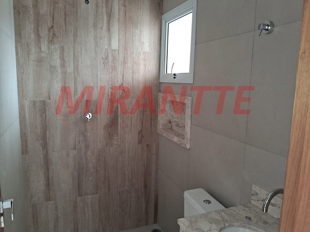 Sobrado de 98m² com 3 quartos em Vila Nova Mazzei