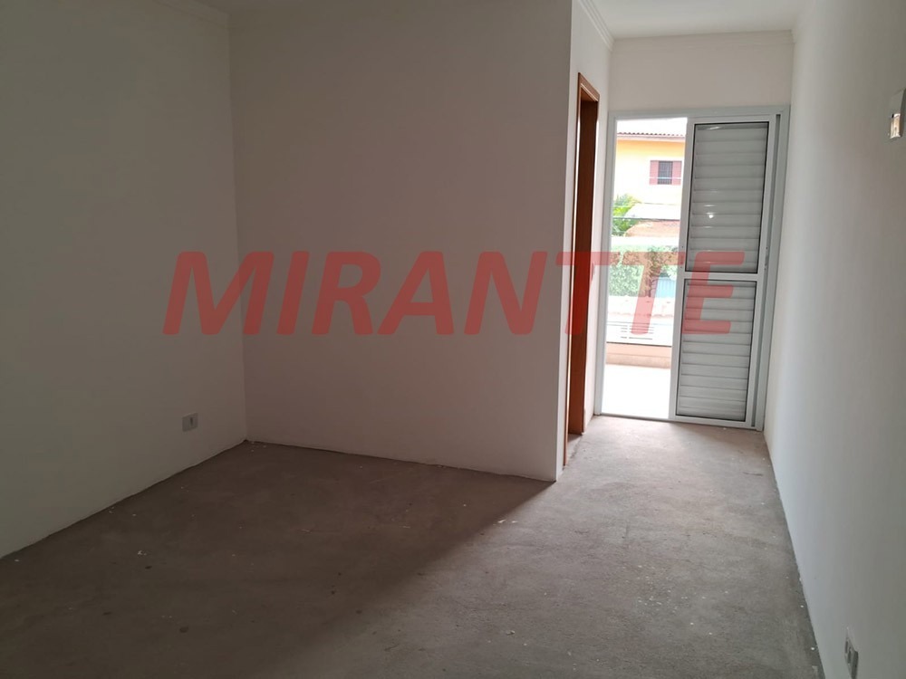 Sobrado de 98m² com 3 quartos em Vila Nova Mazzei
