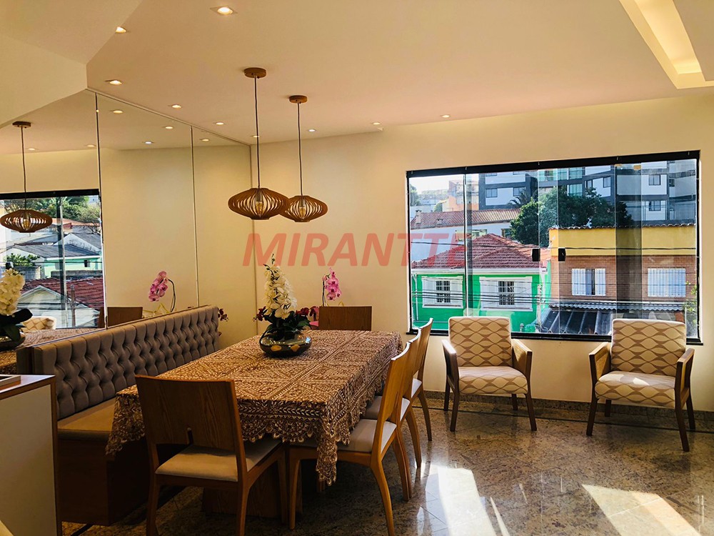 Sobrado de 143m² com 3 quartos em Santa Teresinha