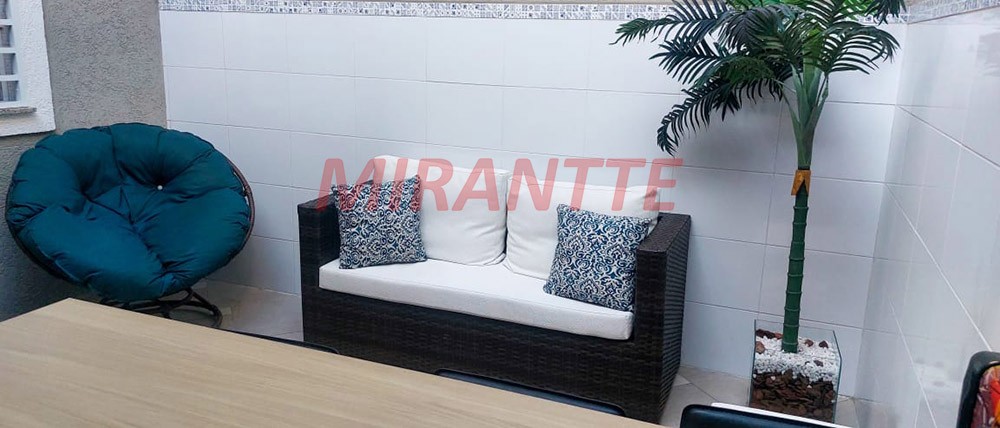 Sobrado de 150m² com 3 quartos em Vila Mazzei