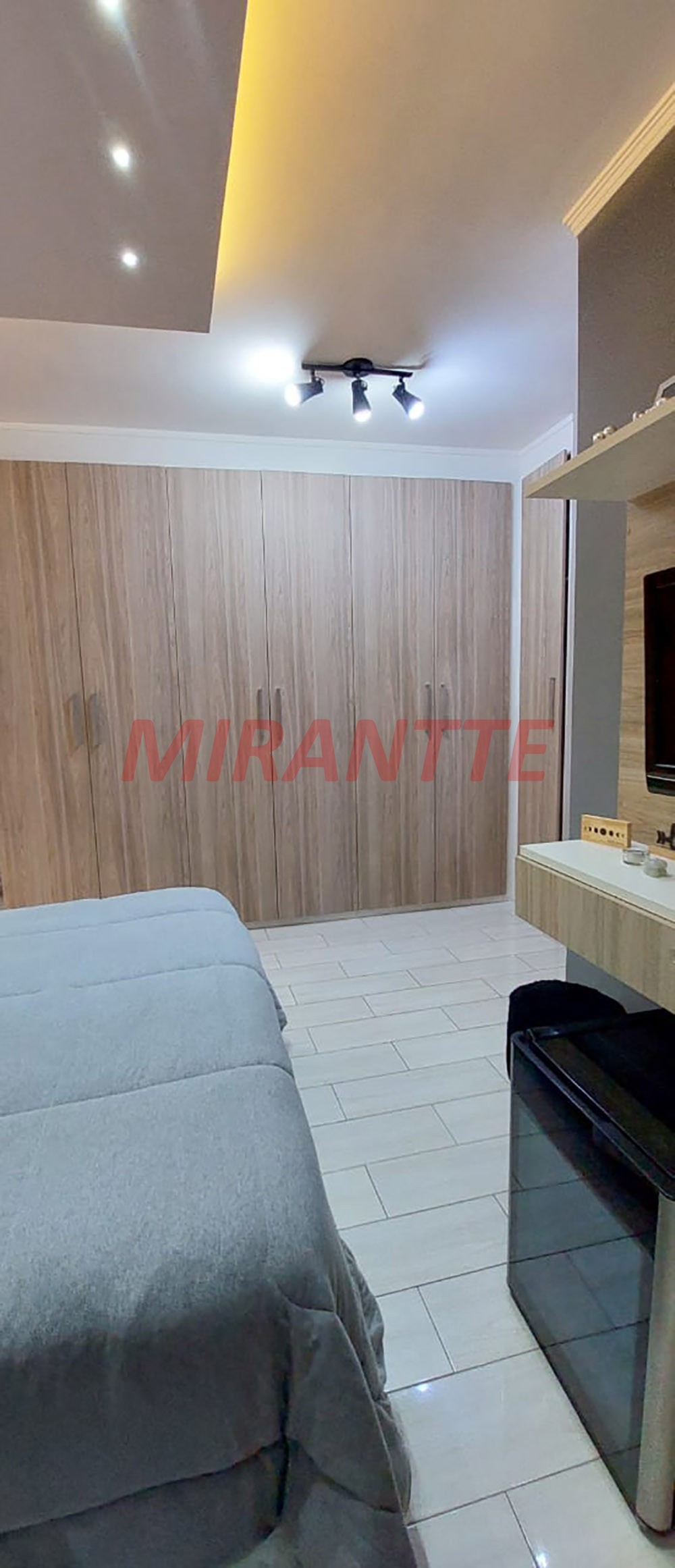 Sobrado de 150m² com 3 quartos em Vila Mazzei