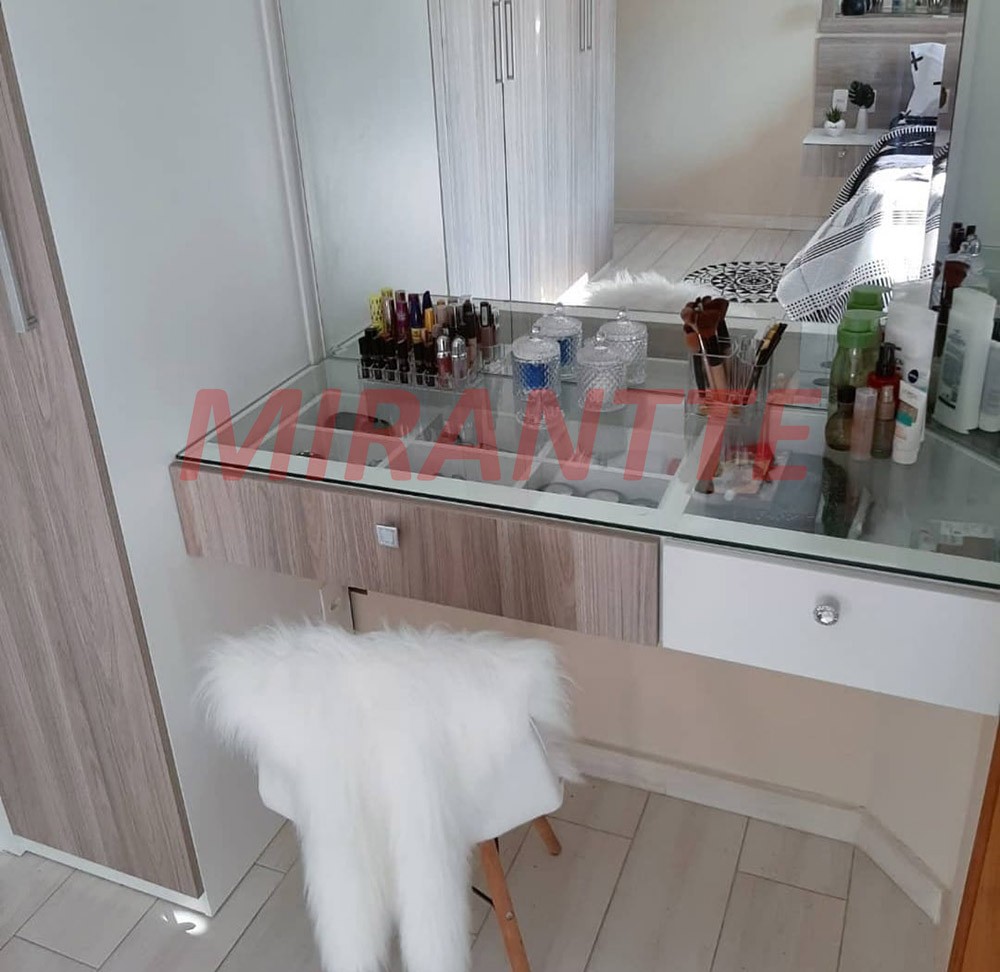 Sobrado de 150m² com 3 quartos em Vila Mazzei