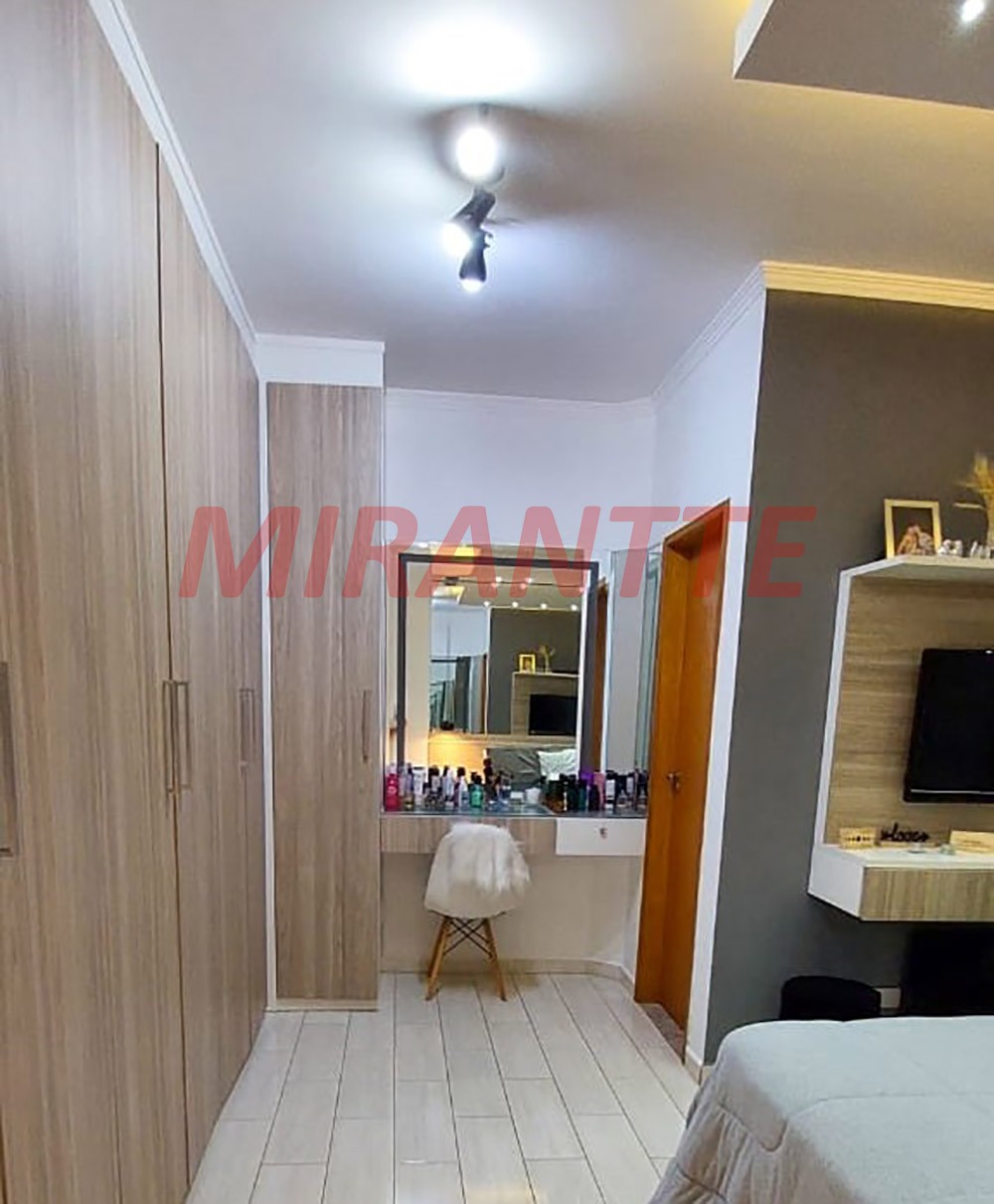 Sobrado de 150m² com 3 quartos em Vila Mazzei