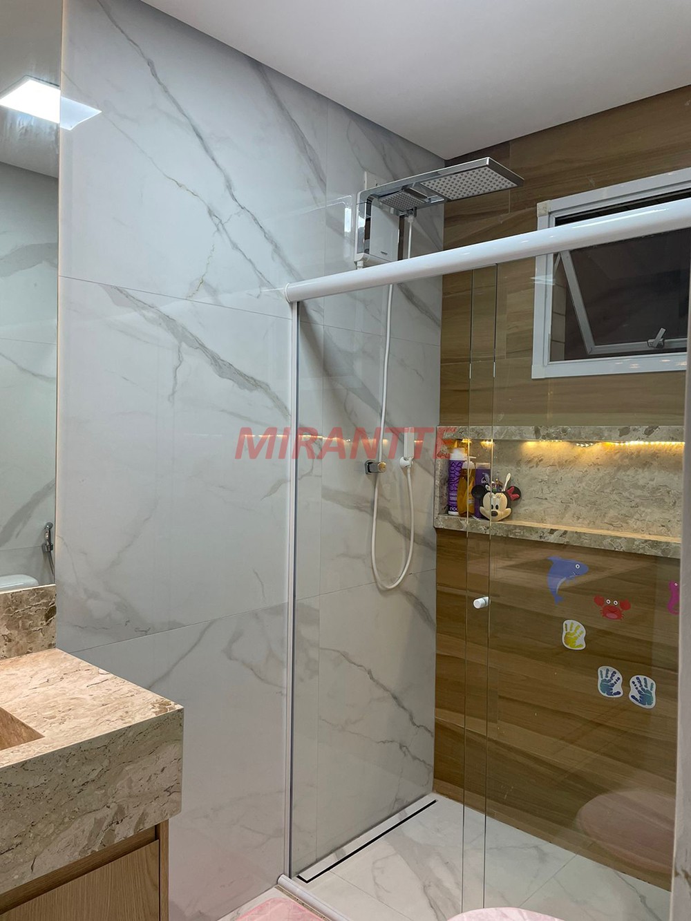Apartamento de 151m² com 4 quartos em Guilhermina