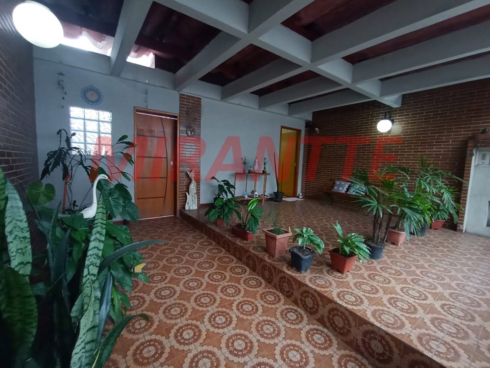 Casa terrea de 204m² com 3 quartos em Vila Gustavo