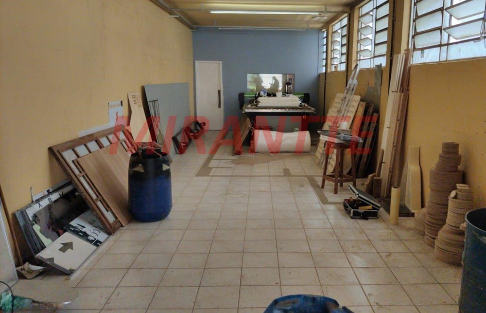Galpao de 236m² em Saúde