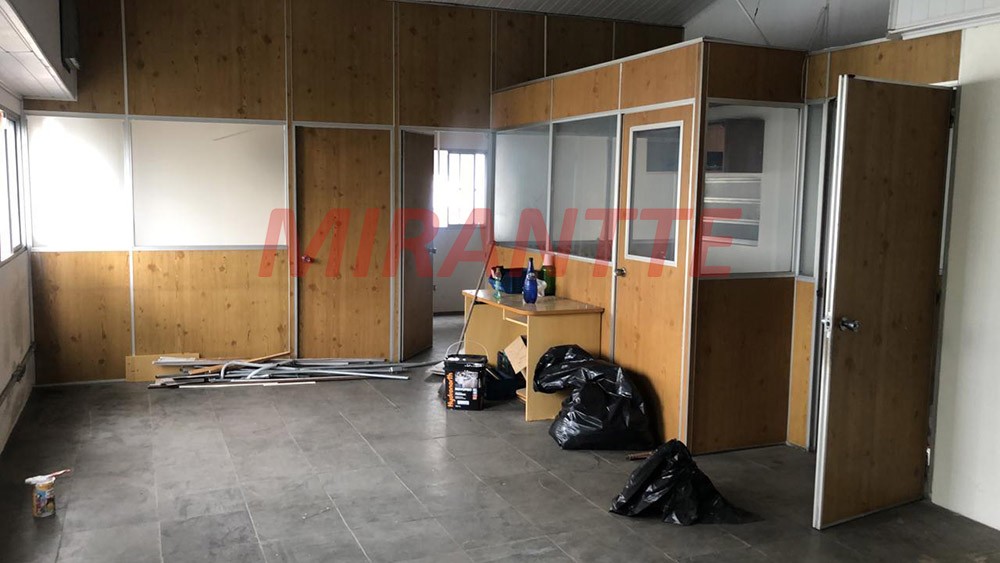 Galpao de 1.012m² em Vila Monte Alegre
