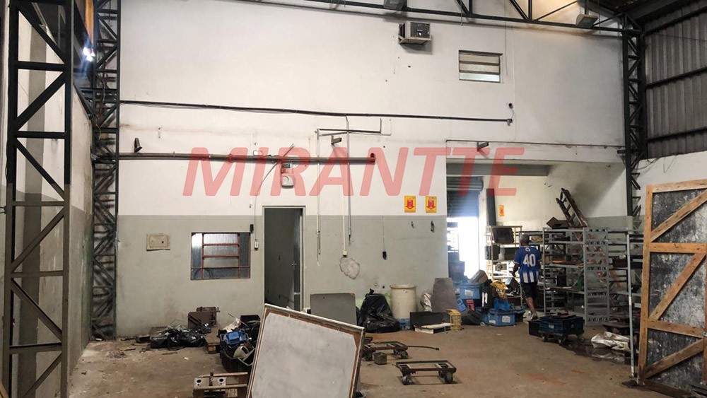 Galpao de 1.012m² em Vila Monte Alegre
