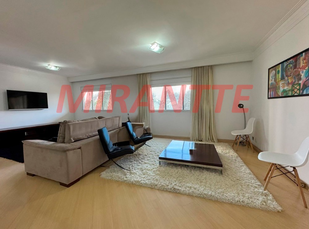 Apartamento de 136m² com 3 quartos em Santana