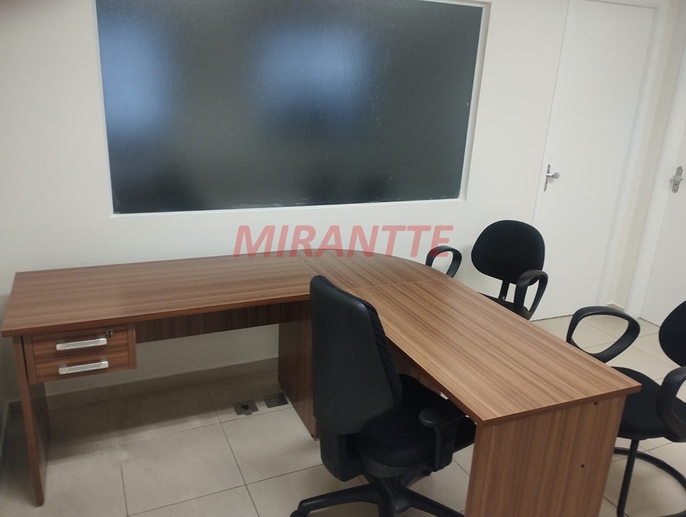 Conjunto comercial em Barra Funda