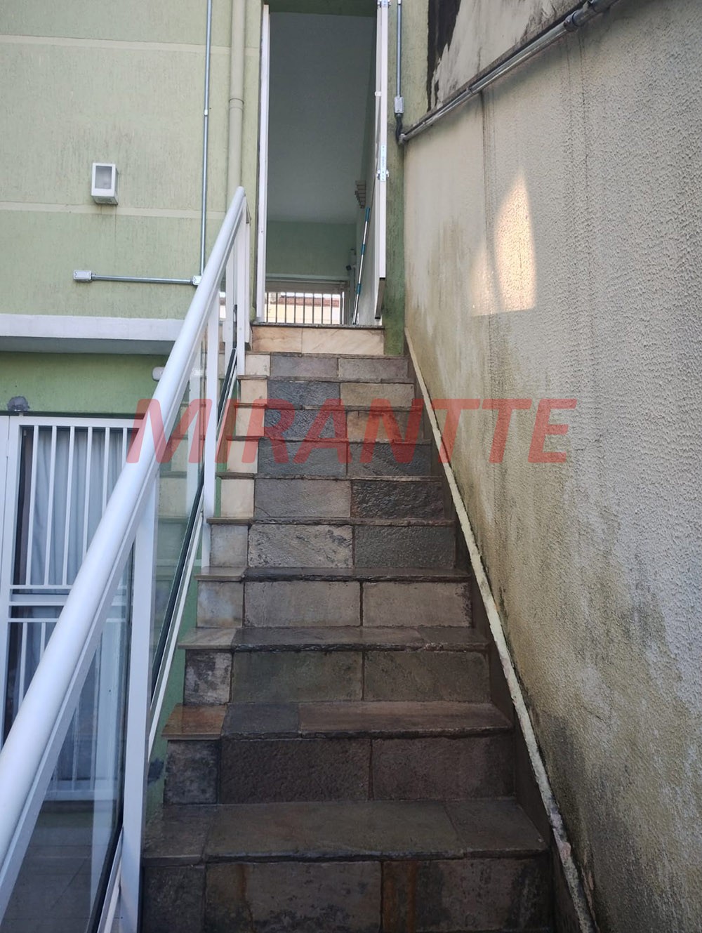 Sobrado de 201m² com 3 quartos em Jardim São Paulo