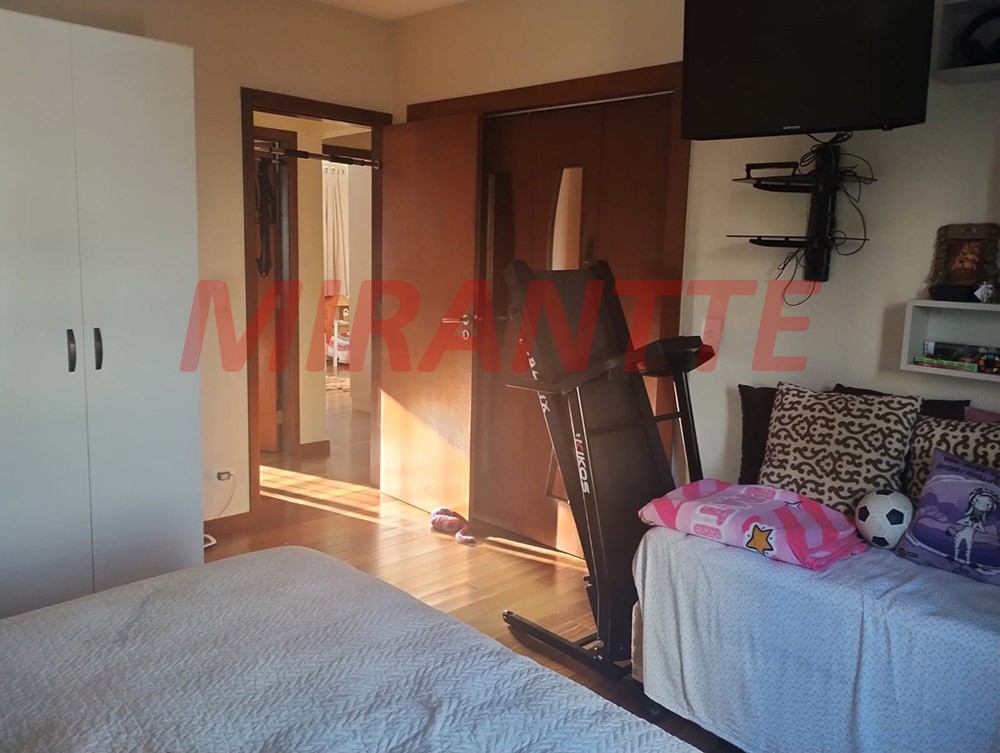 Sobrado de 201m² com 3 quartos em Jardim São Paulo