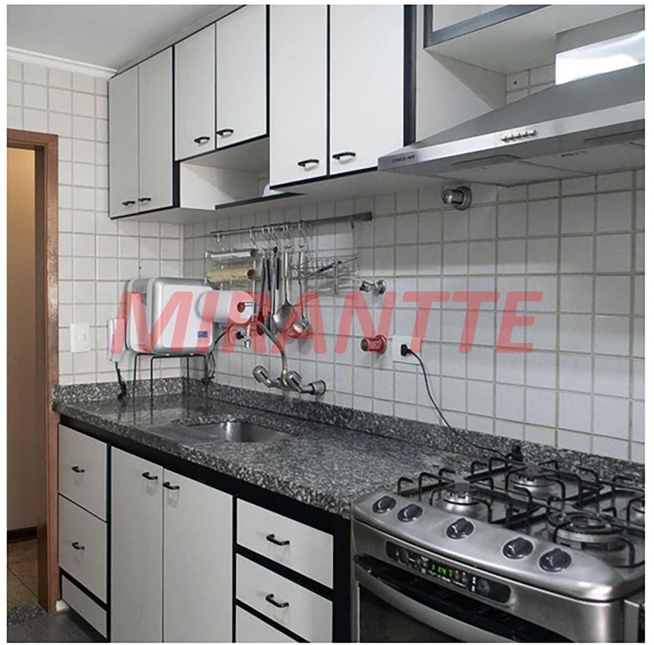 Apartamento de 90m² com 3 quartos em Limão