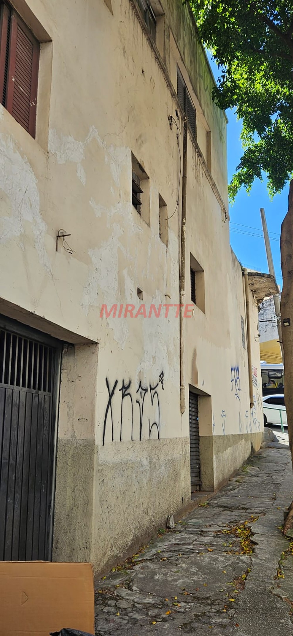 Comercial de 400m² em Santana