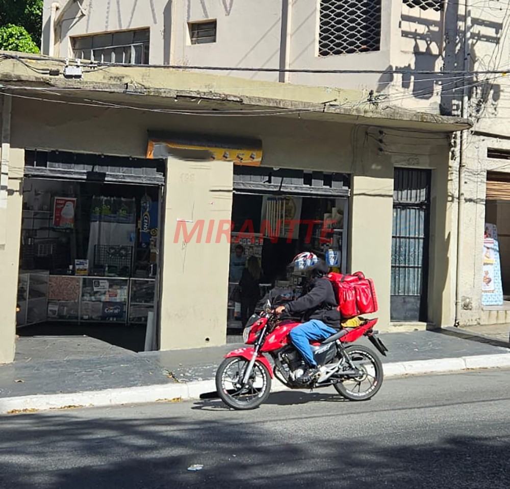 Comercial de 400m² em Santana