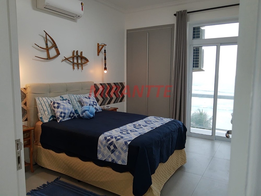 Apartamento com 3 quartos em Pitangueiras