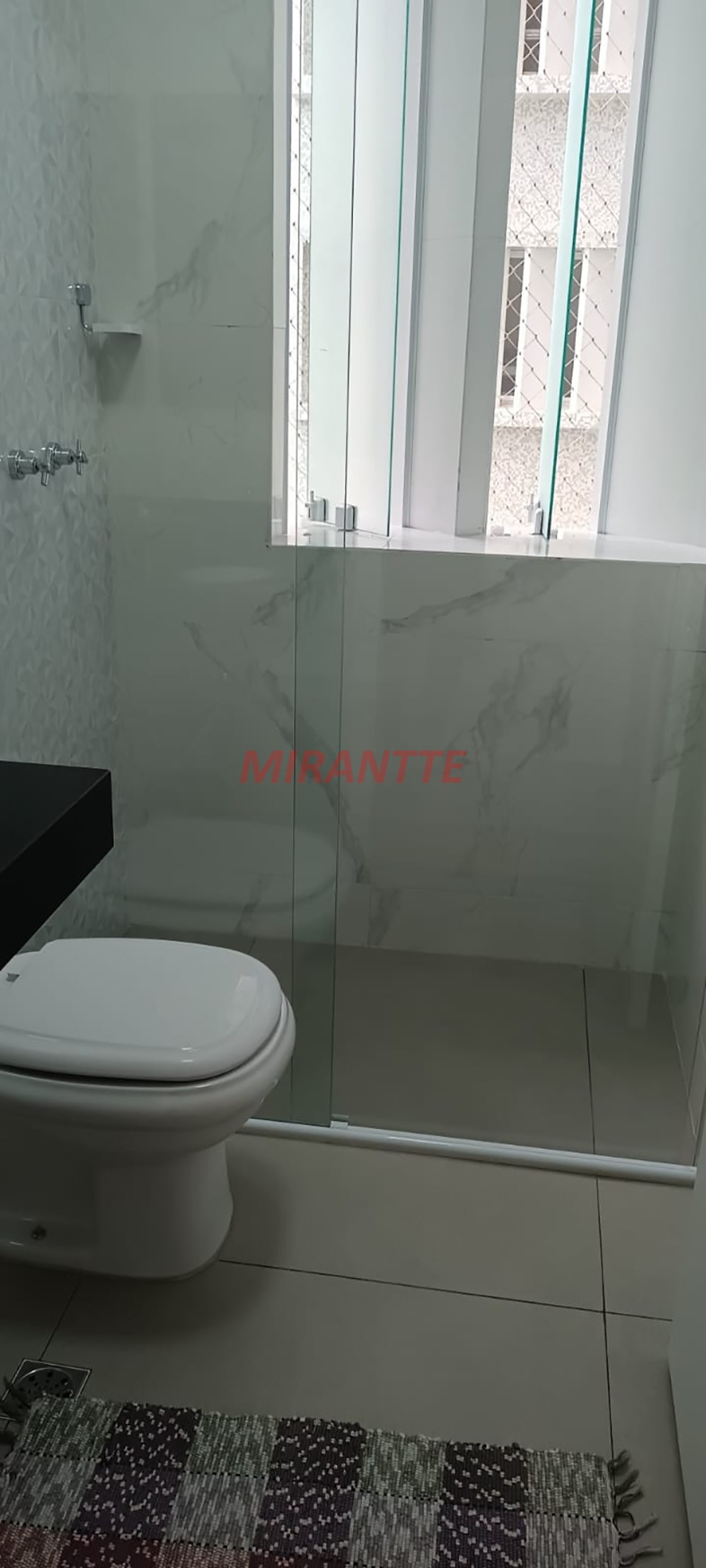 Apartamento com 3 quartos em Pitangueiras