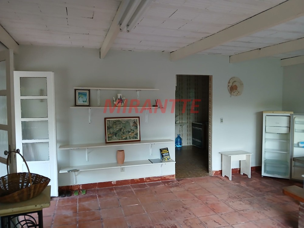 Sobrado de 80m² com 2 quartos em Mato Dentro