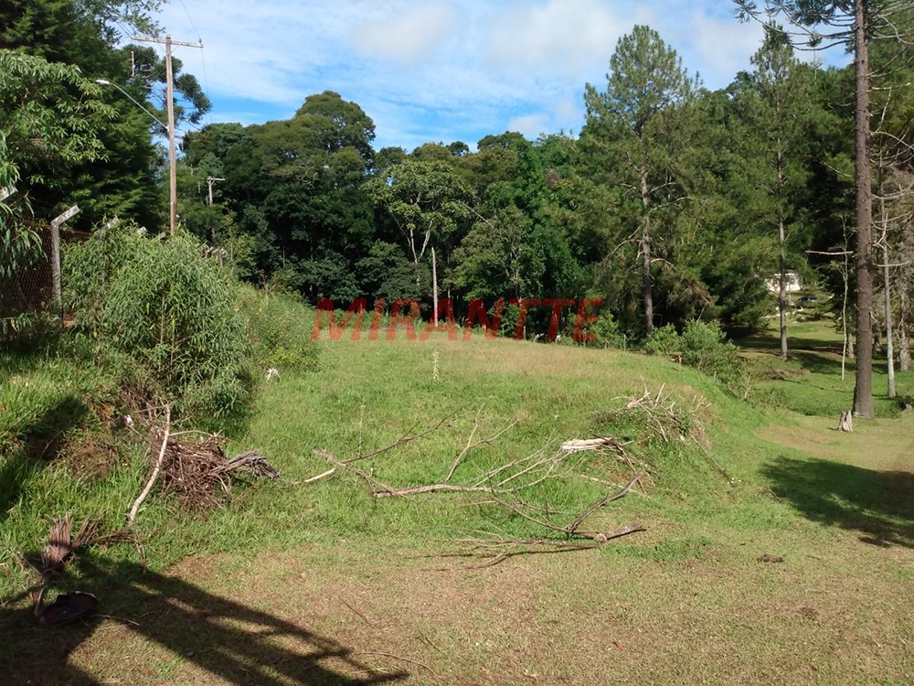 Sobrado de 80m² com 2 quartos em Mato Dentro