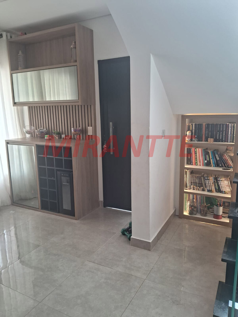 Sobrado de 294m² com 2 quartos em Sítio Barrocada