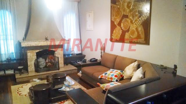 Casa terrea de 324m² com 4 quartos em Vila Rosália