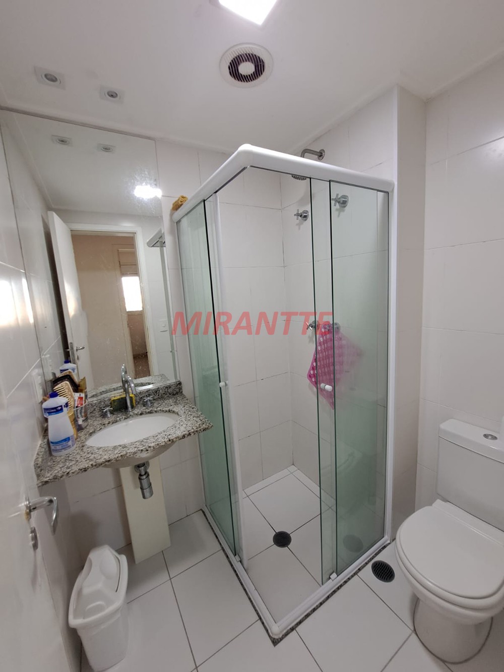 Apartamento de 68m² com 2 quartos em Jardim Flor da Montanha