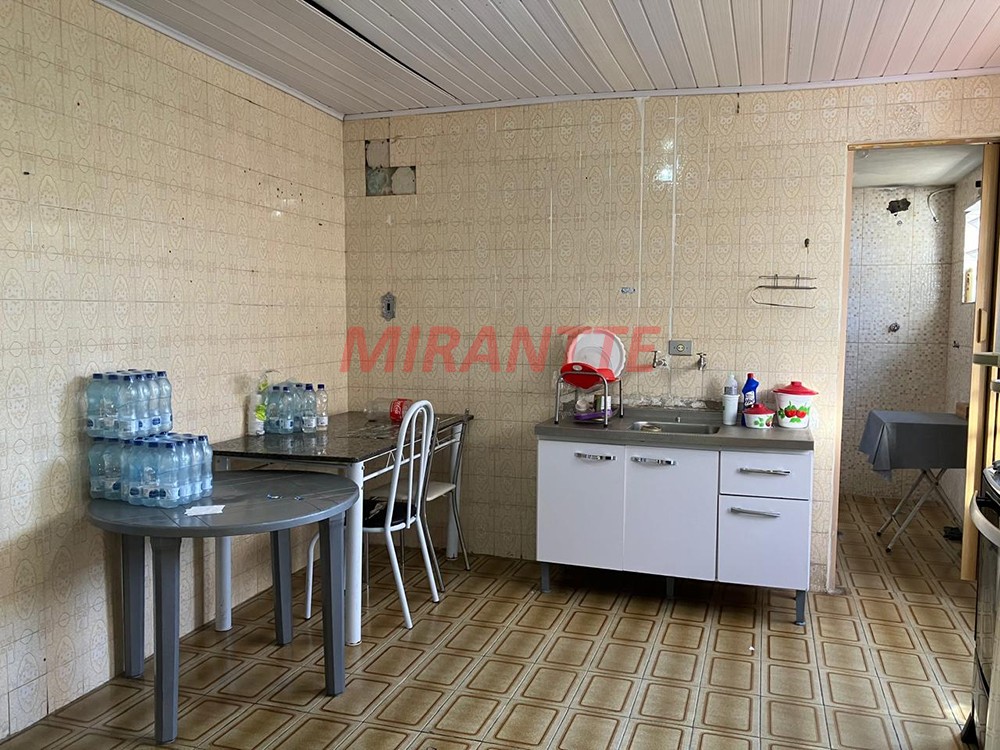 Casa terrea de 150m² com 3 quartos em Vila Ede