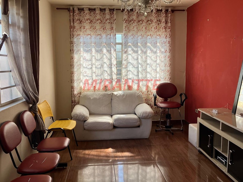 Casa terrea de 150m² com 3 quartos em Vila Ede