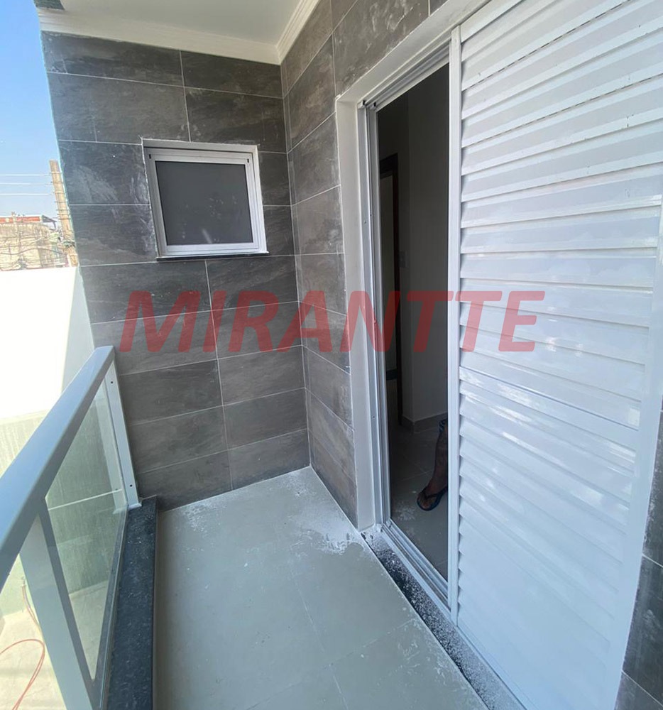 Sobrado de 30m² com 2 quartos em Jardim Brasil