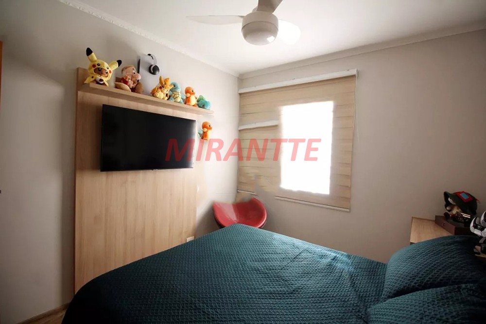 Apartamento de 77m² com 3 quartos em Santana