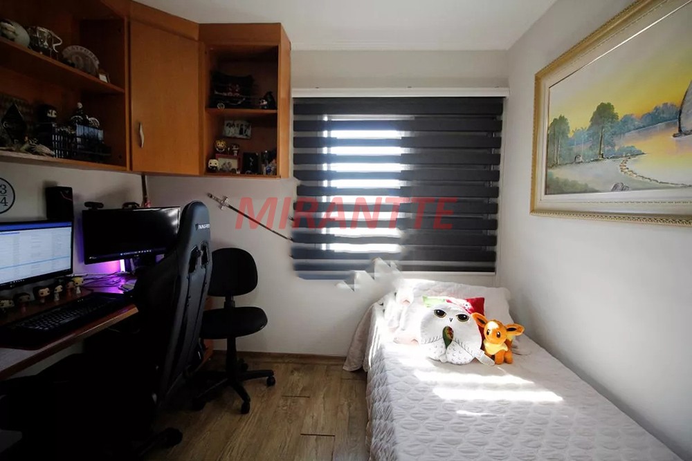 Apartamento de 77m² com 3 quartos em Santana