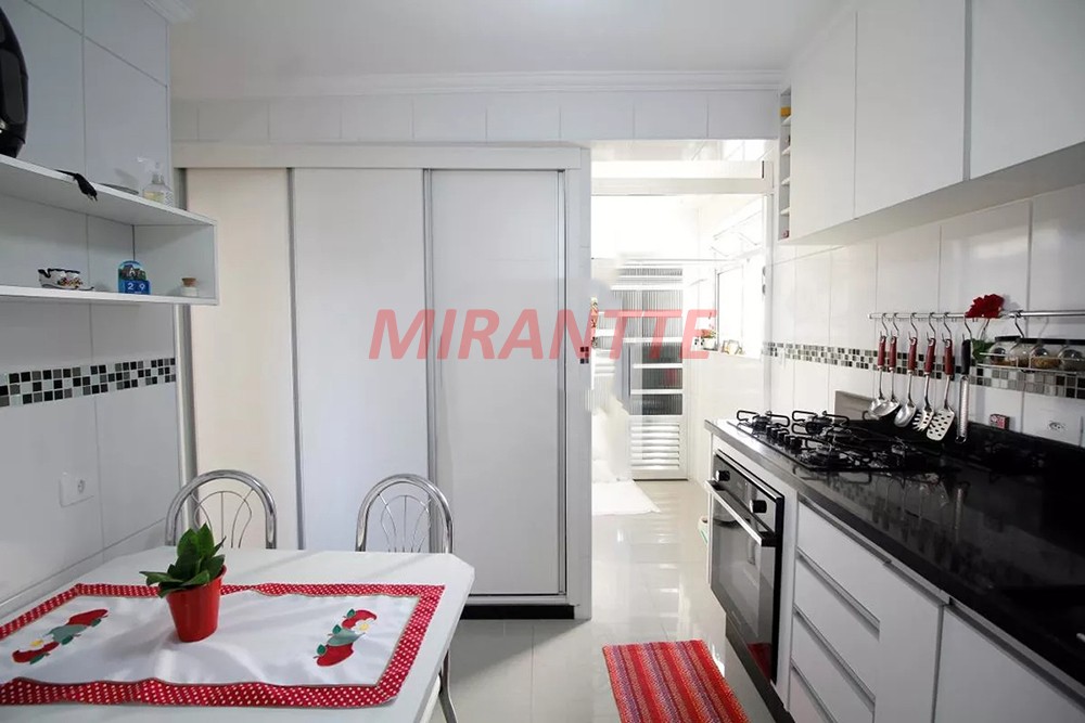 Apartamento de 77m² com 3 quartos em Santana