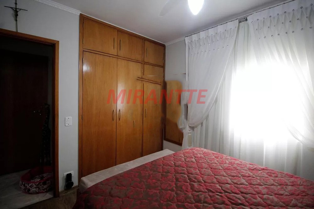 Apartamento de 77m² com 3 quartos em Santana