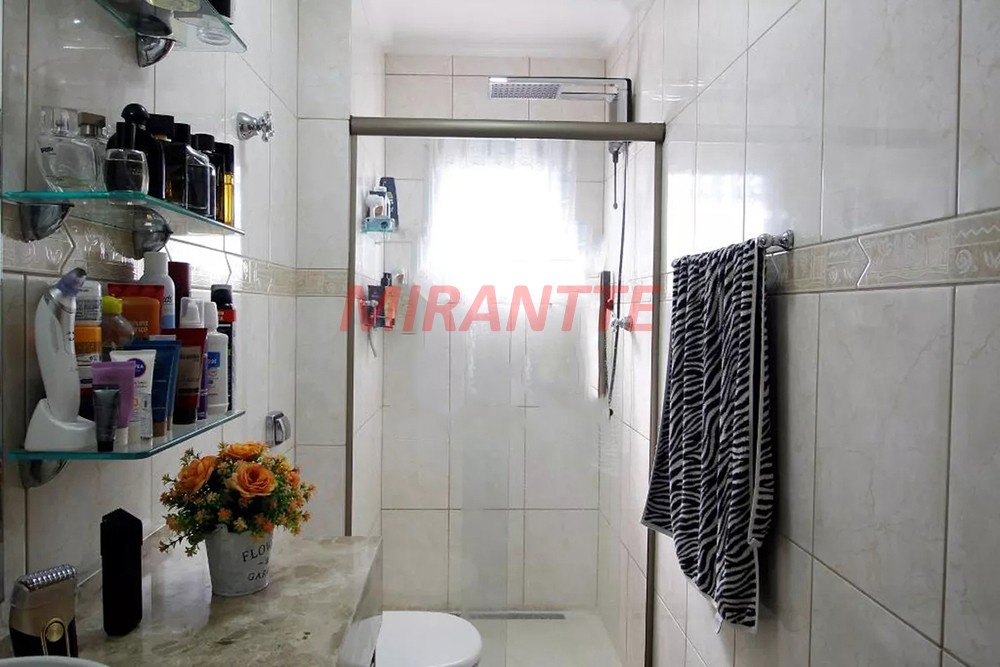 Apartamento de 77m² com 3 quartos em Santana